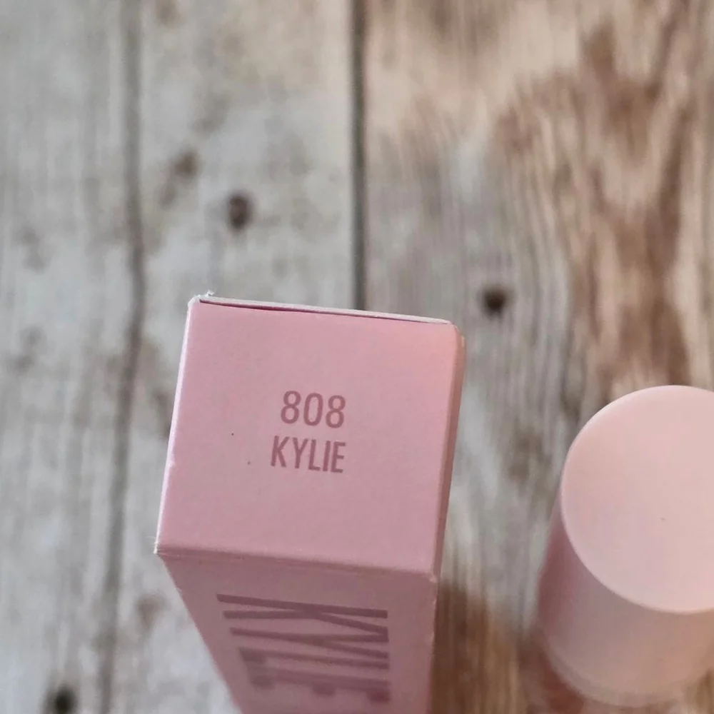 Women's Kylie Cosmetics Matte Liquid Lipstick mini